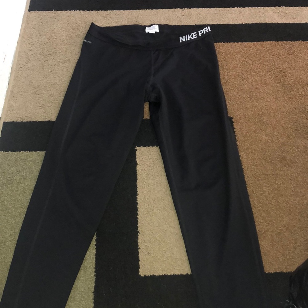 Women’s Nike leggings